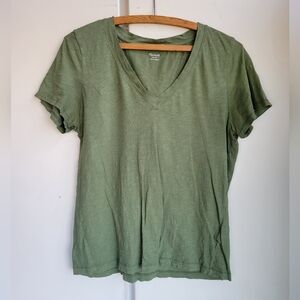 Madewell Whisper Cotton V Neck T Shirt Size M Lightweight Capsule Green